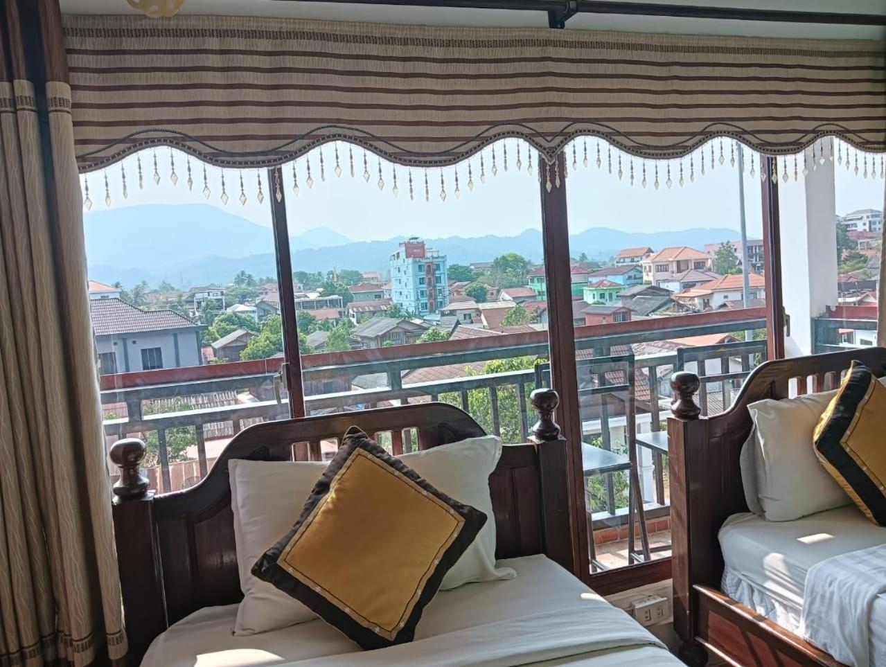 Bountang Riverside Hotel فان فيان المظهر الخارجي الصورة