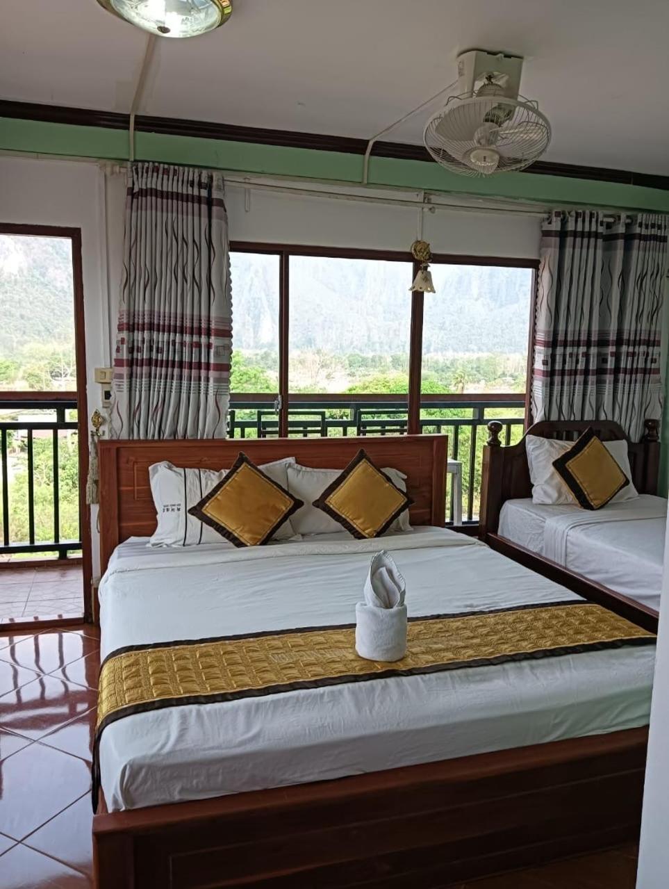 Bountang Riverside Hotel فان فيان المظهر الخارجي الصورة