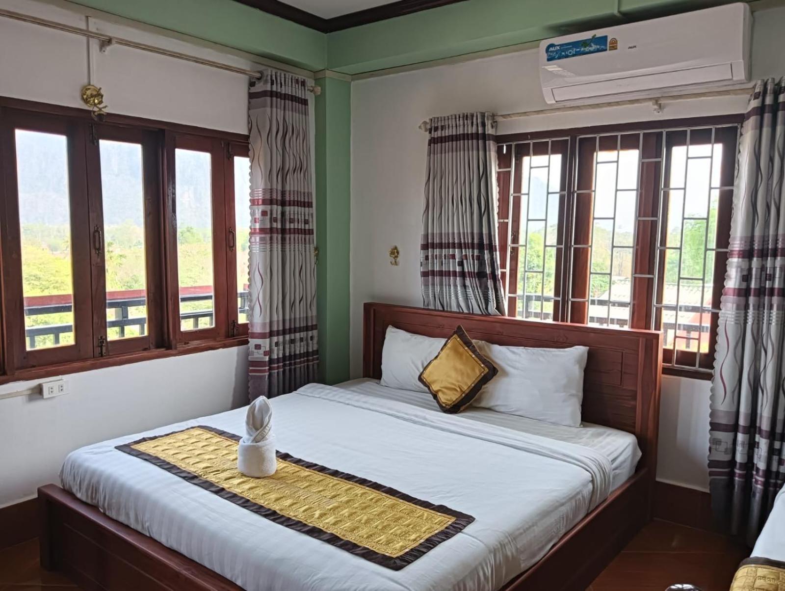 Bountang Riverside Hotel فان فيان المظهر الخارجي الصورة