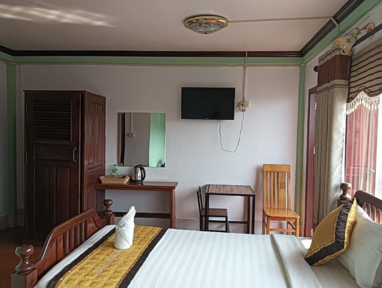 Bountang Riverside Hotel فان فيان المظهر الخارجي الصورة