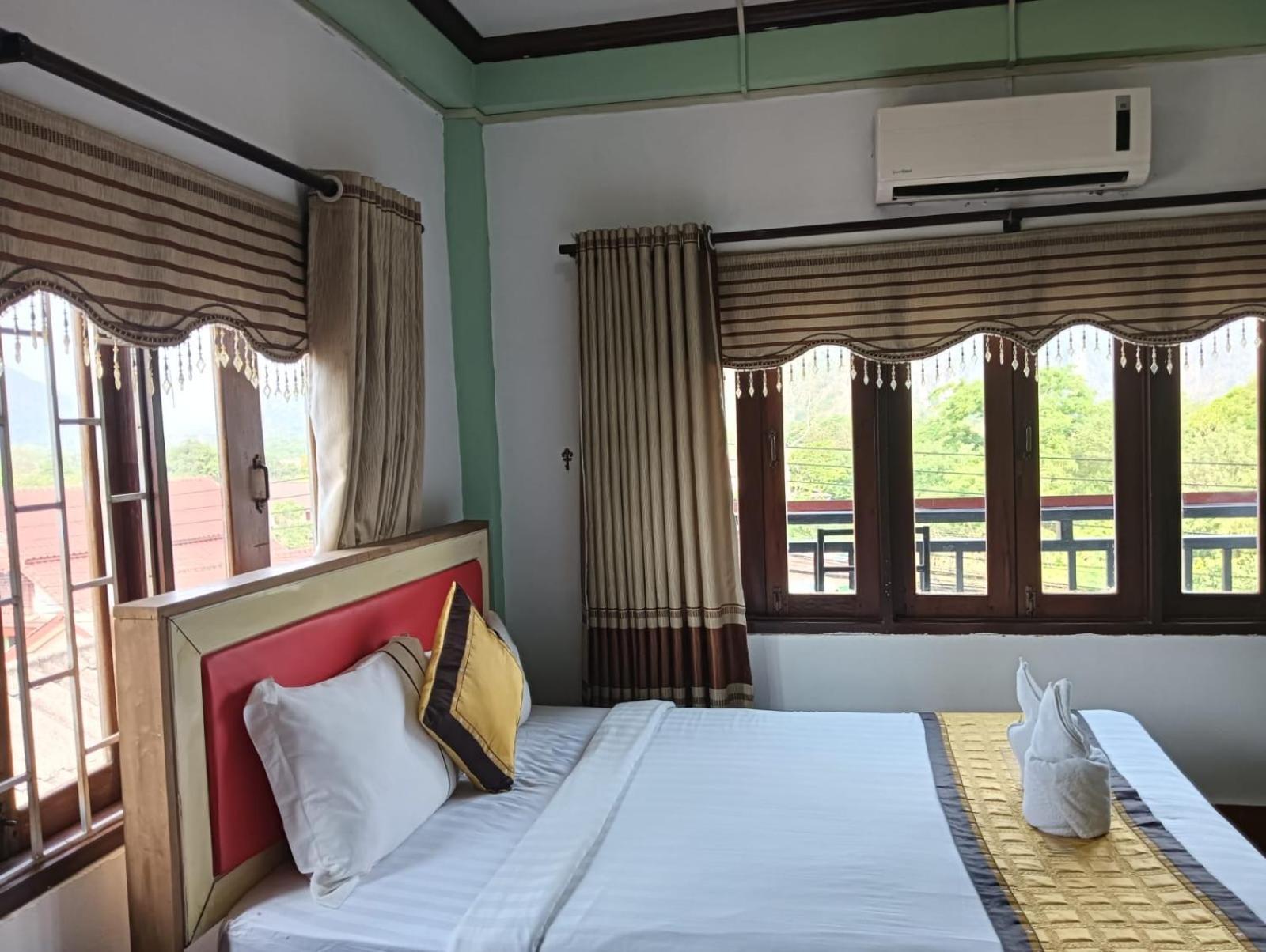 Bountang Riverside Hotel فان فيان المظهر الخارجي الصورة