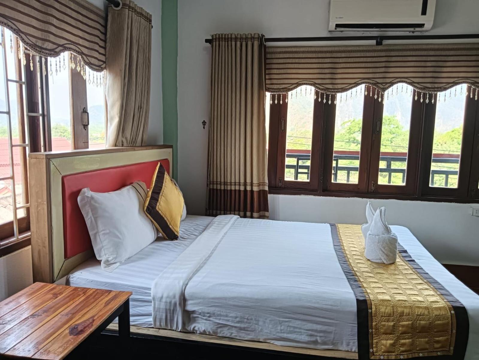 Bountang Riverside Hotel فان فيان المظهر الخارجي الصورة