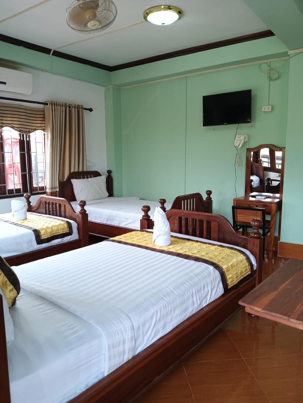 Bountang Riverside Hotel فان فيان المظهر الخارجي الصورة